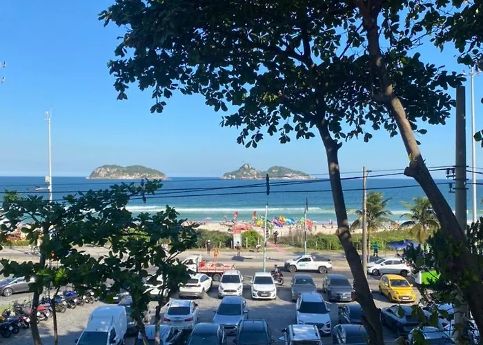 Flat De Frente Pro Mar Da Barra