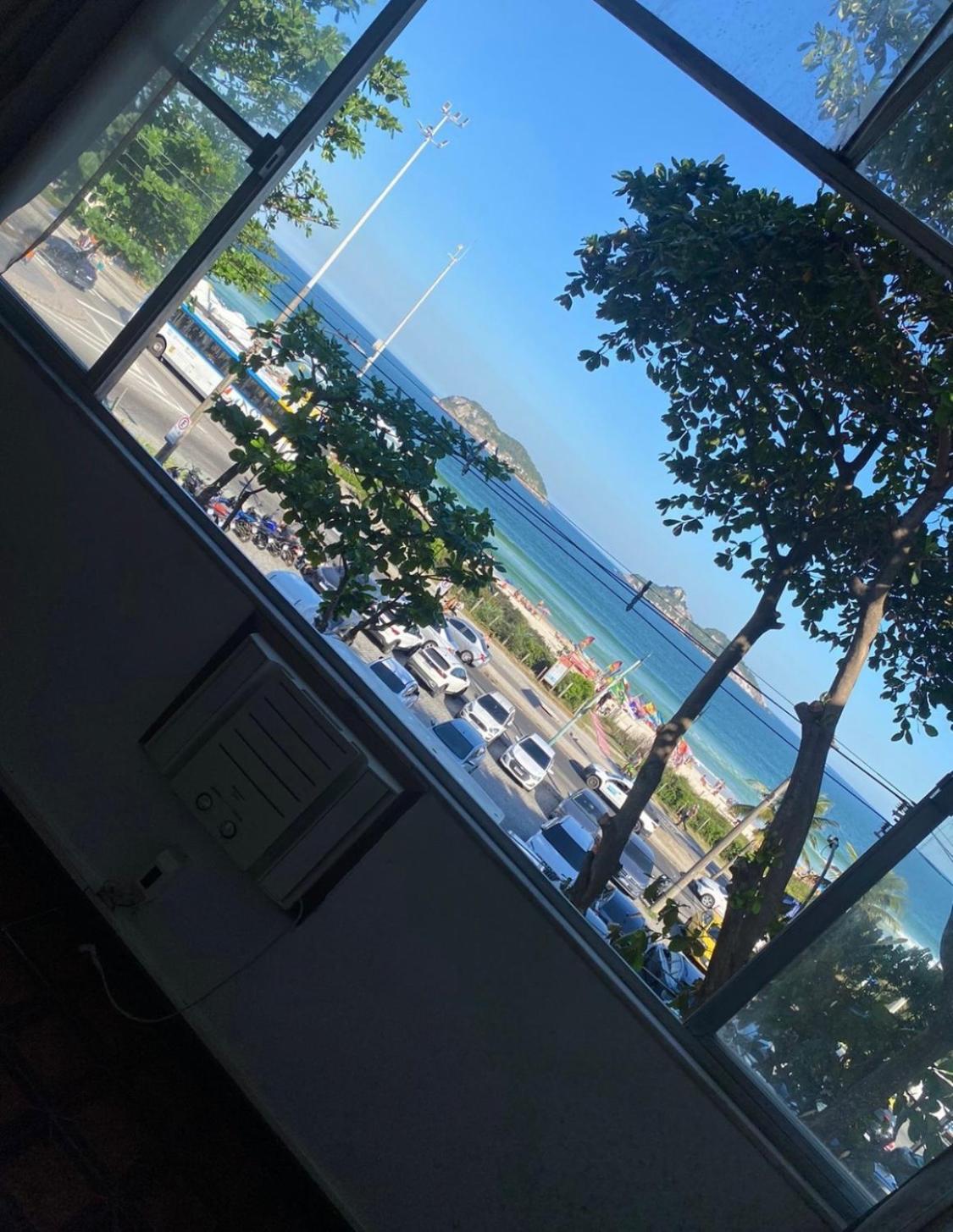 Apartamento Flat De Frente Pro Mar Da Barra *